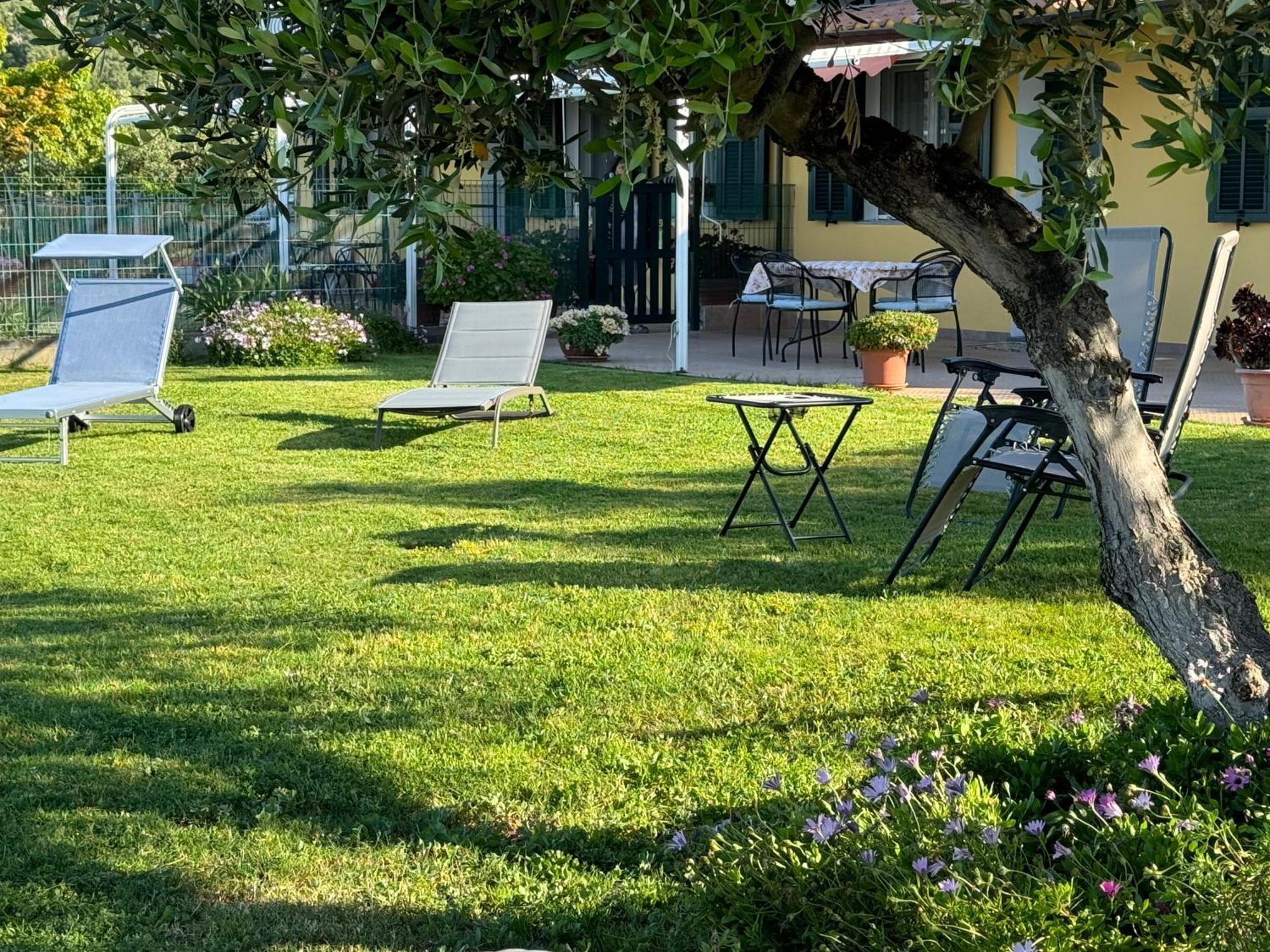 Casa Vista Mare - Superb Garden And Parking Included Villa อิมเปรีอา ภายนอก รูปภาพ